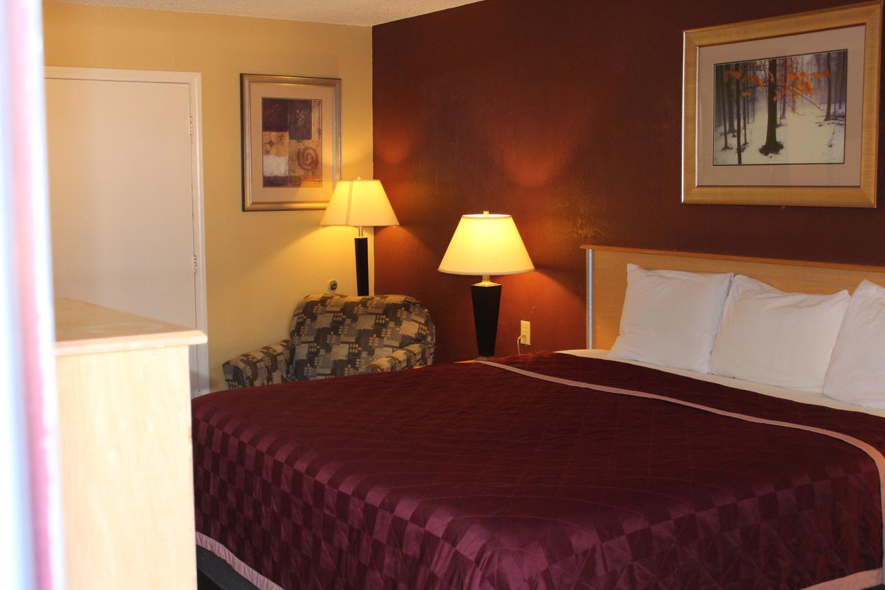 The Executive Inn & Suites Амарило Екстериор снимка