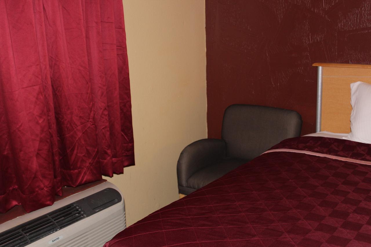 The Executive Inn & Suites Амарило Екстериор снимка