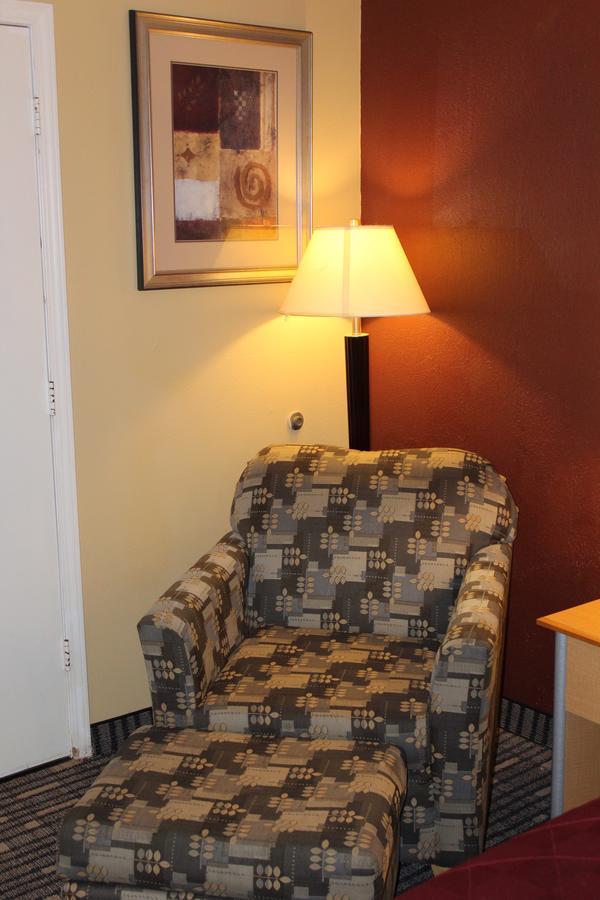 The Executive Inn & Suites Амарило Екстериор снимка